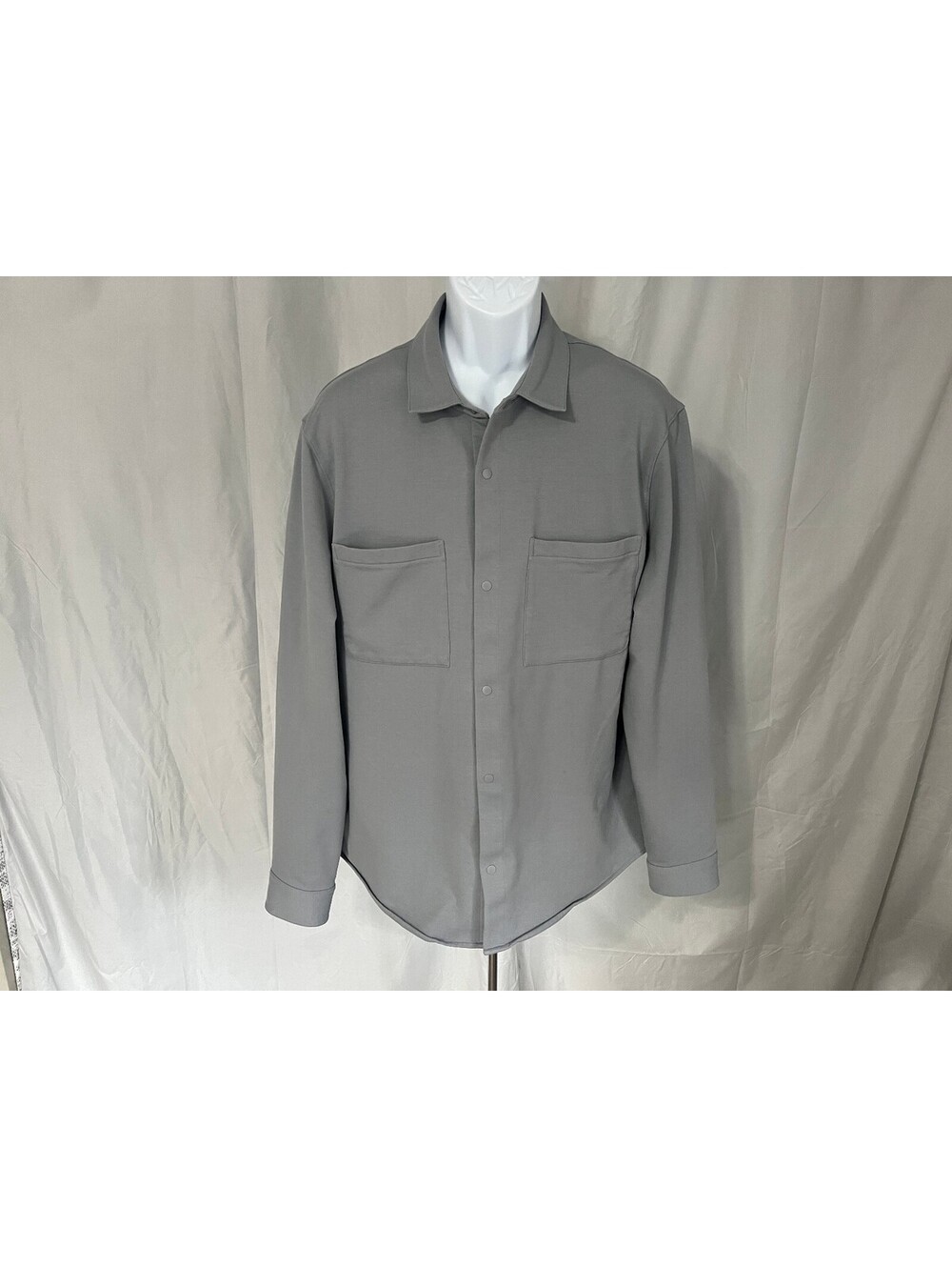 Lululemon Athletica Men's Gray Long Sleeve Snap Button Down Shirt XL